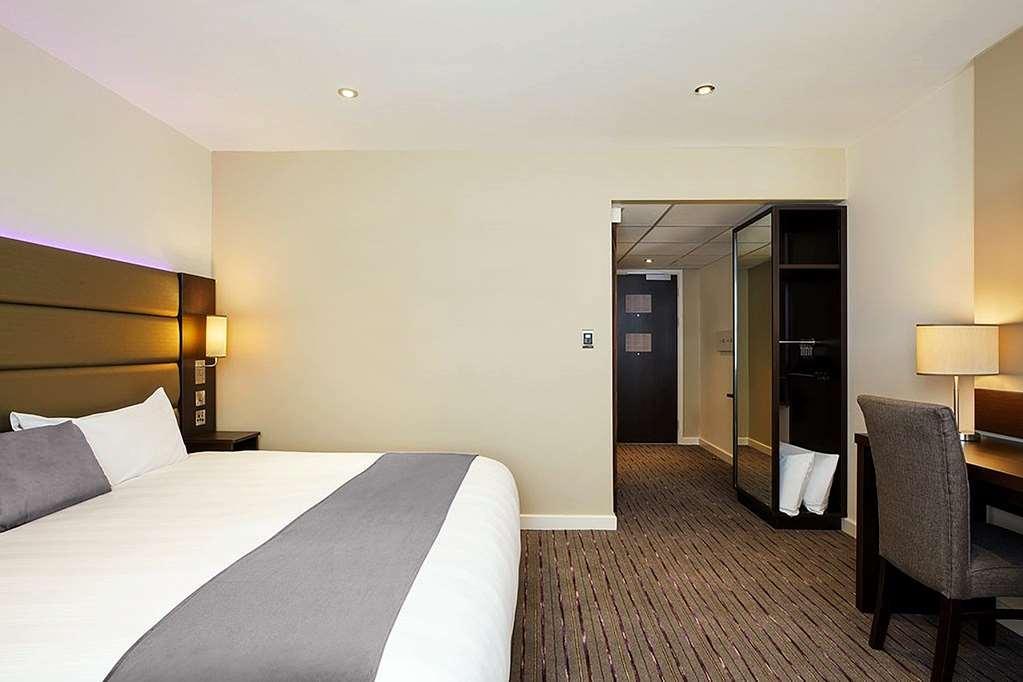 Milestone Peterborough Hotel A1M, Sure Hotel Collection By Best Western Stilton Eksteriør bilde