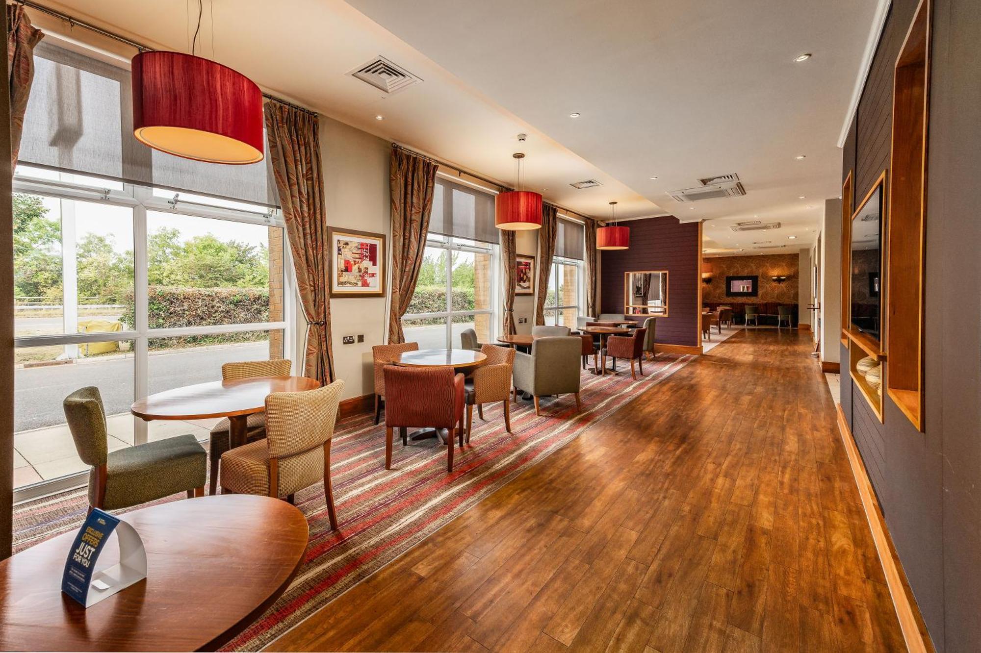Milestone Peterborough Hotel A1M, Sure Hotel Collection By Best Western Stilton Eksteriør bilde