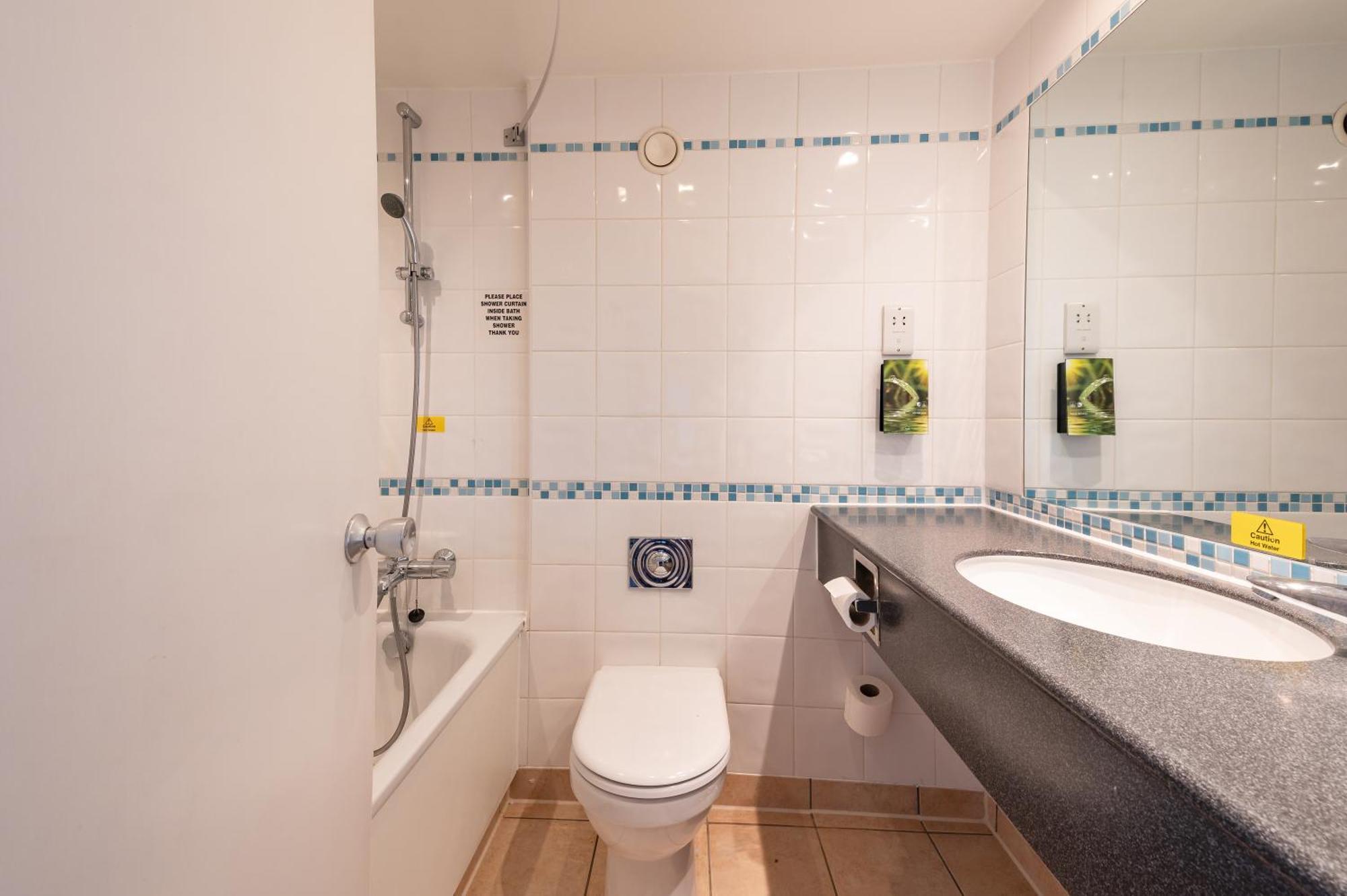 Milestone Peterborough Hotel A1M, Sure Hotel Collection By Best Western Stilton Eksteriør bilde