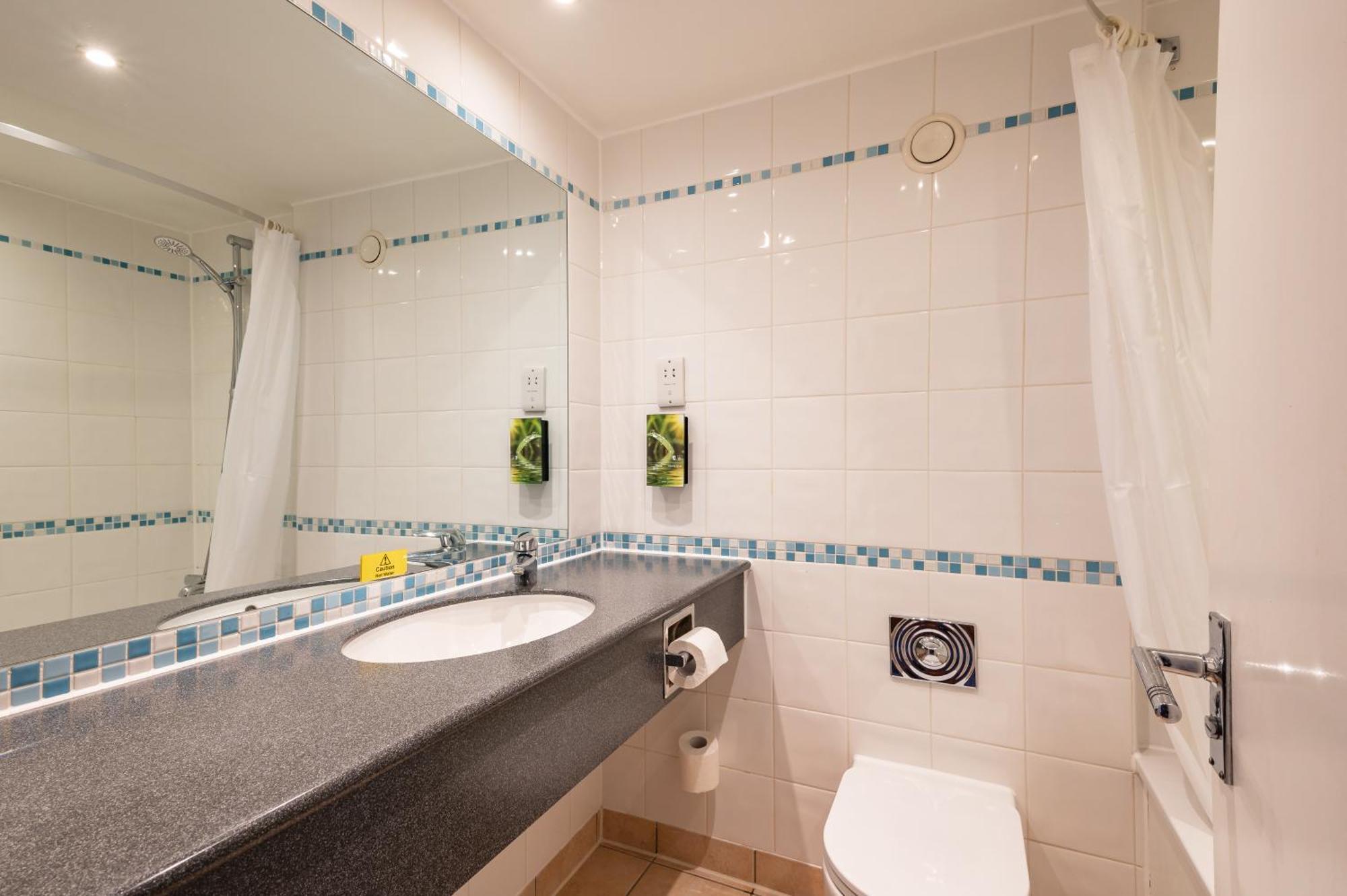 Milestone Peterborough Hotel A1M, Sure Hotel Collection By Best Western Stilton Eksteriør bilde