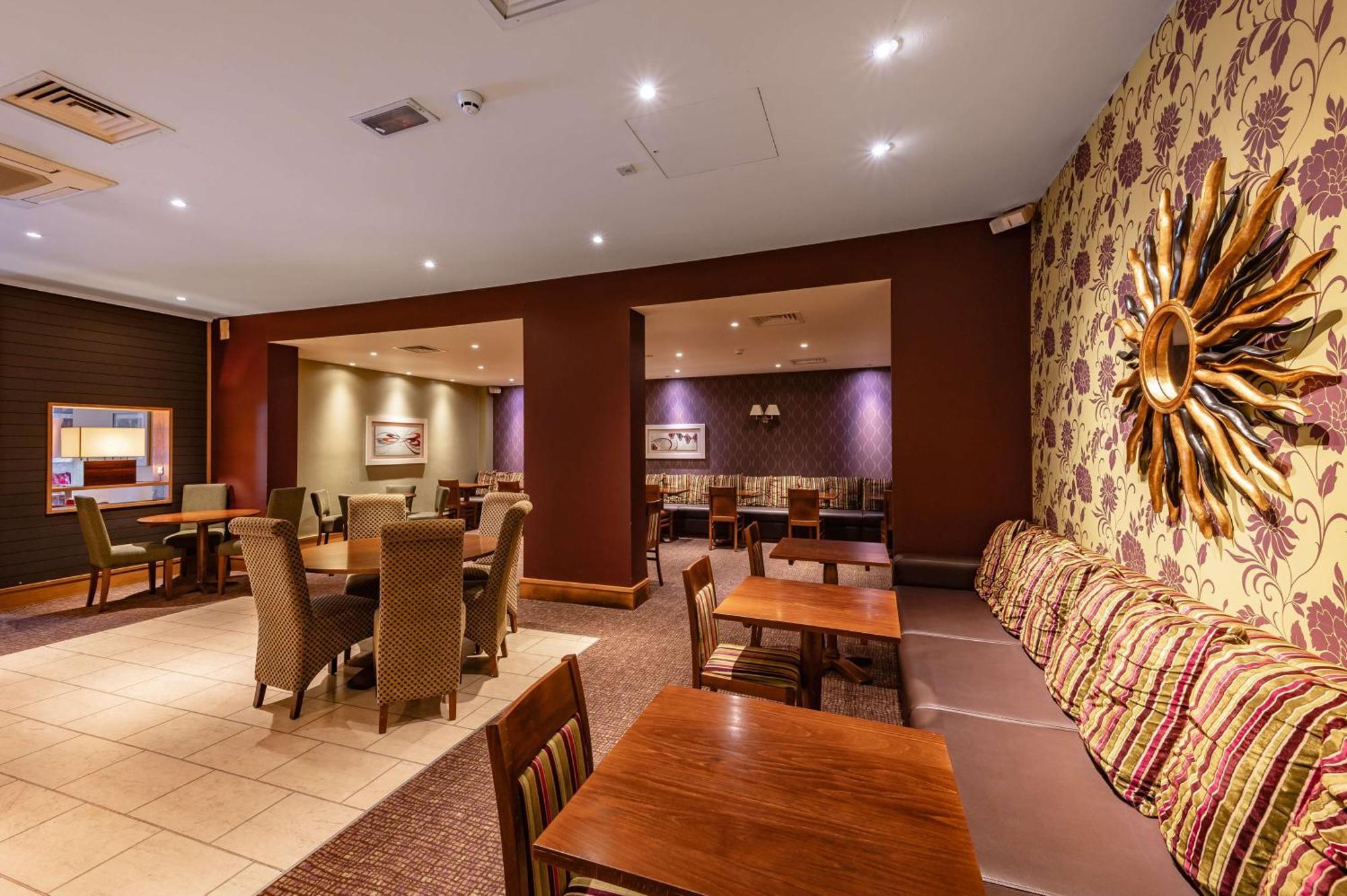 Milestone Peterborough Hotel A1M, Sure Hotel Collection By Best Western Stilton Eksteriør bilde